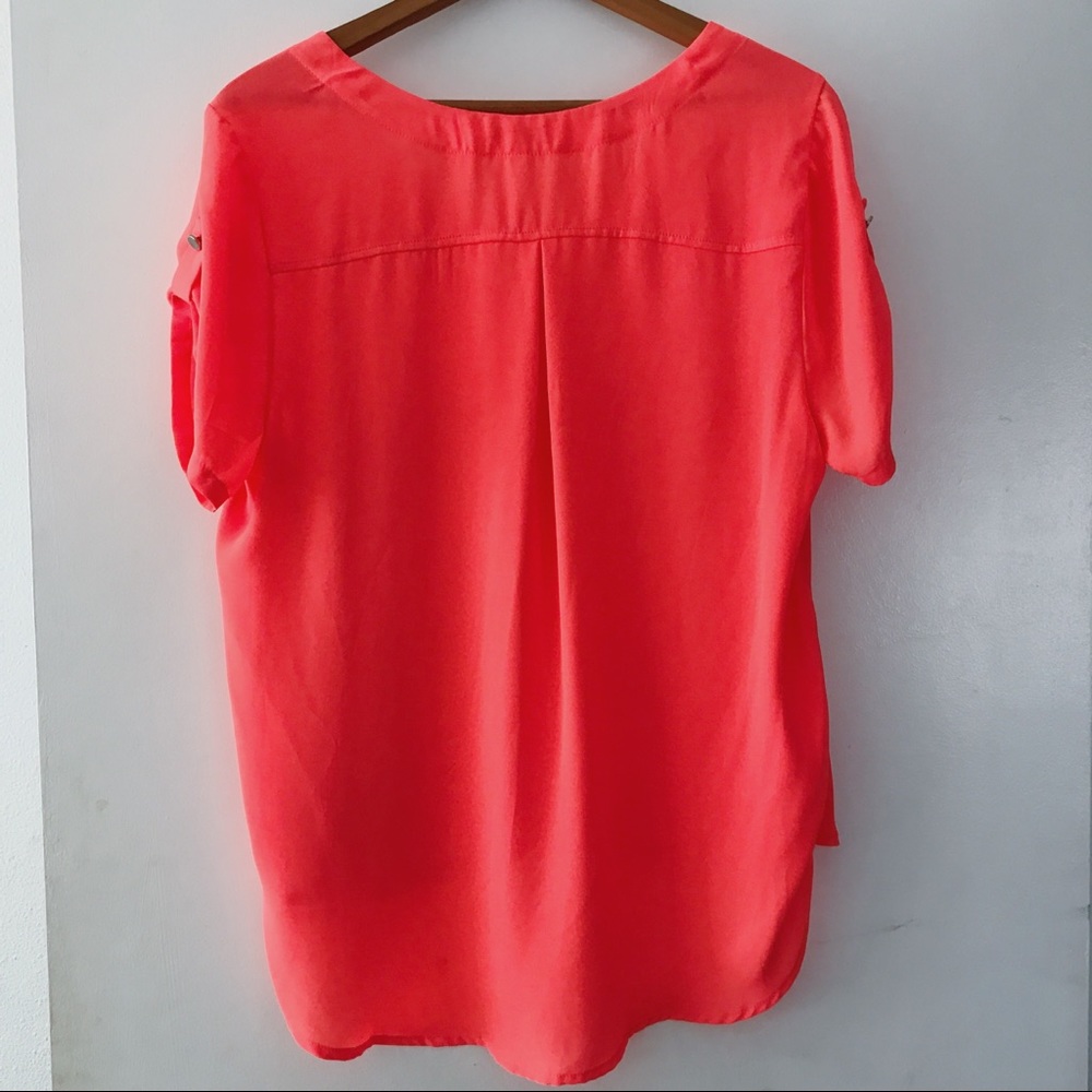 Bright Pink Dressy Top - Picture 4 of 5